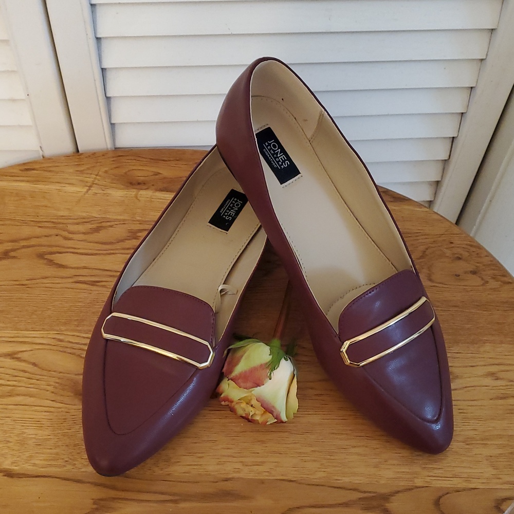 Jones New York "Sonia" Faux Leather Burgundy Penny Loafers, Size 10 M
